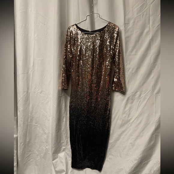 VENUS Gold and Black Sequin Long Sleeve Dress - threedaughtersproperties.com